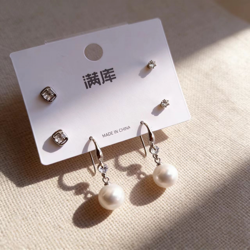 珍珠吊坠三对装耳钉